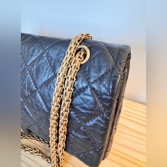 Authentic Chanel 2.55 calfskin medium size 226 Quilted double flap Bag - Picture 9 of 16